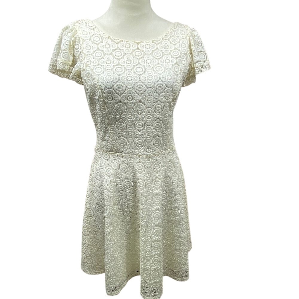 Miami Francesca's Women's Medium Off White Lace Lined Dress Cottagecore‎